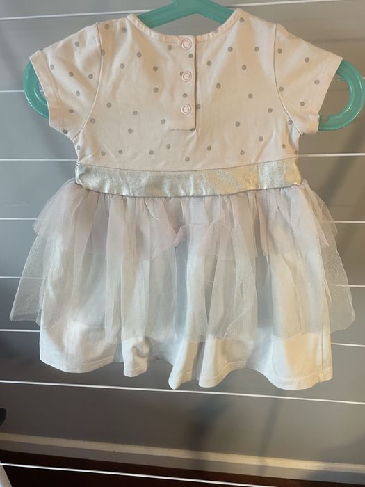 Sukienka w rozm. 74/80 idealna na 1 urodziny