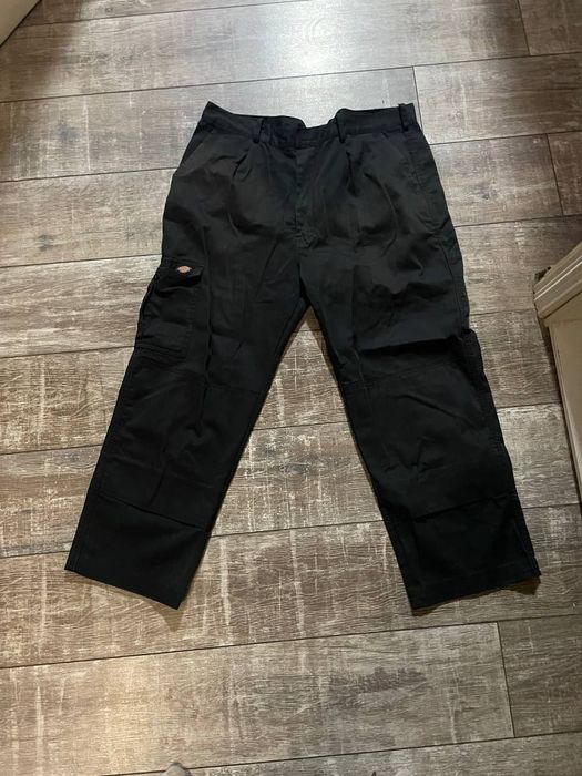 Черные штаны Dickies