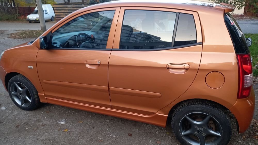 Продам авто Автомат 1.1