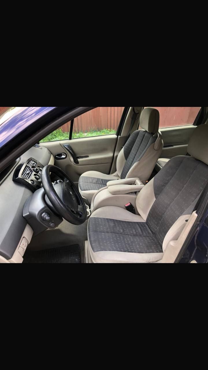 Срочно! Продам Renault Megane Scenic 2005
