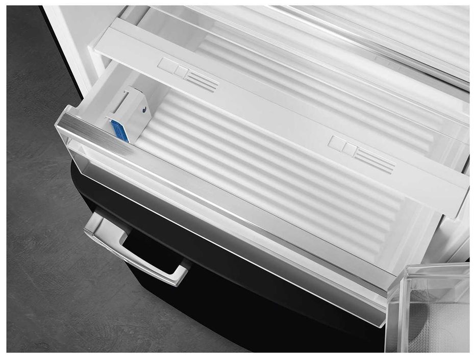 Lodówka dwudrzwiowa Smeg FAB38RBL5 CZARNA RETRO NOWA