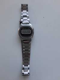 Часы Электроника 5 женские (браслет и часы из нержавейки) времен СССР