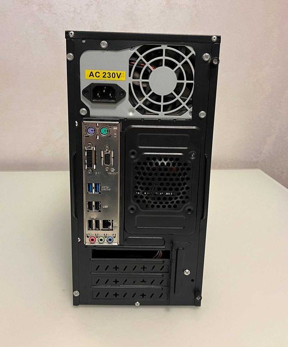 Персональный КОМП'ЮТЕР (РС) Intel i5-7500 / 3,40GHz / 16GB
