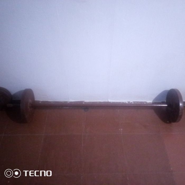 Продам  штангу. Общим весом 91кг