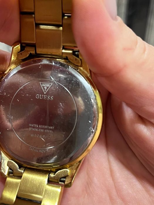 Часы Guess W1069L2