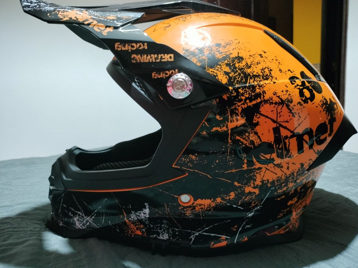 Capacete de adulto