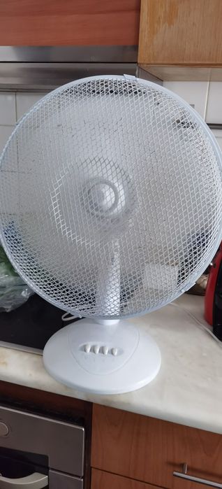 Vendo esta ventoinha