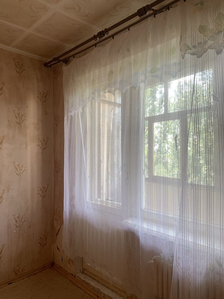 Продаю 1-но кімн., Східний 2 -3/Лісового