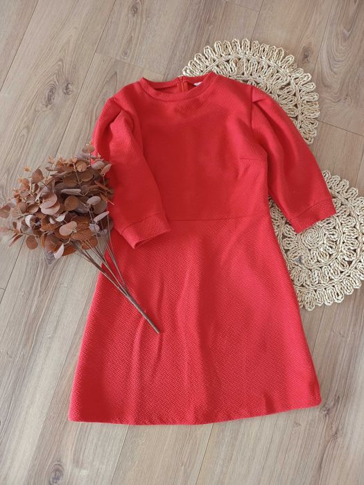 Basicowa miedziana sukienka z ¾ rękawem koralowa czerwona krótka TU40L