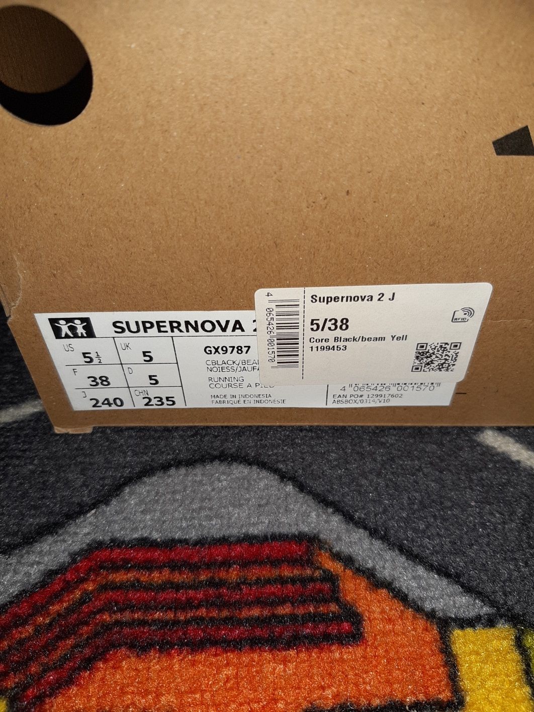 Adidas Supernova boost кросівки р.38