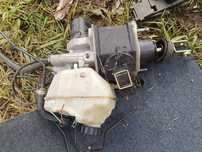 Serwo hamulcowe, pompa Mercedes w211