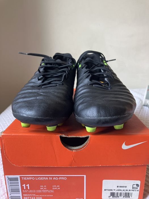 Chuteiras TIEMPO LIGERA IV AG-PRO