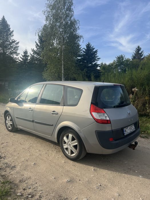 Renault Scenic 7 osób