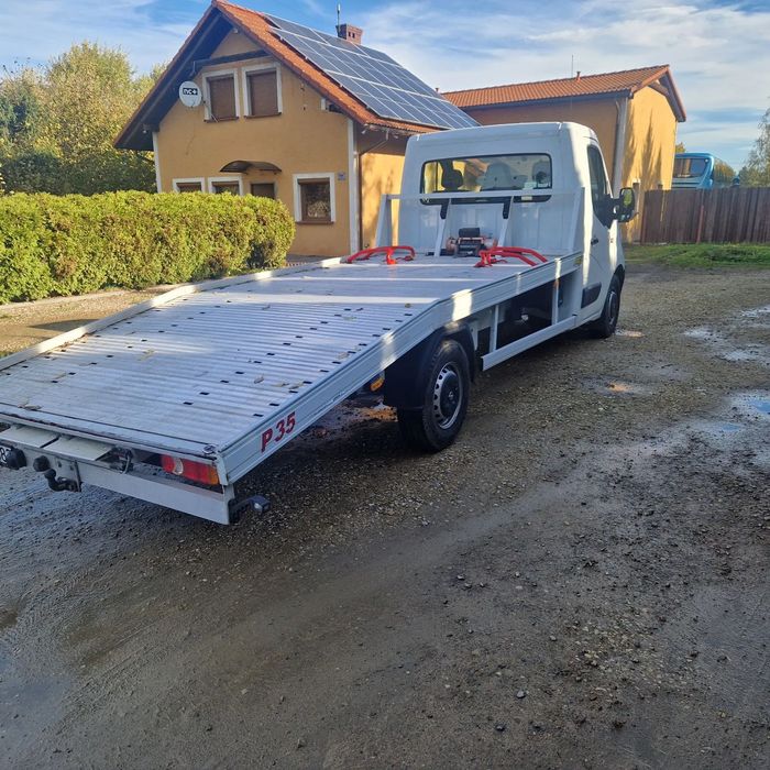 Renault master laweta 4,7m aluminium 100%  pierwszy właściciel serwis bezwypadkowy długość 4,8m