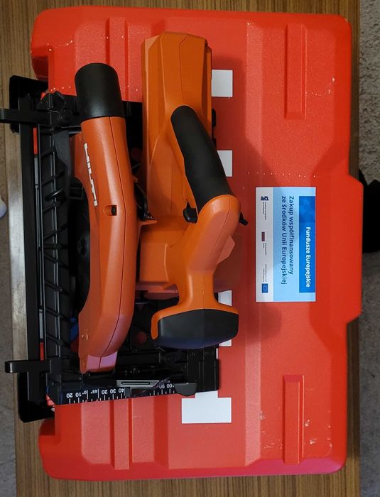 Pilarka tarczowa HILTI SC 30WR-22 NURON + walizka