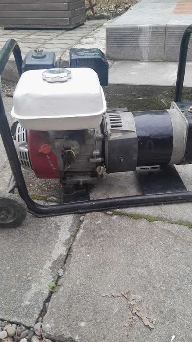 agregat prądotwórczy honda