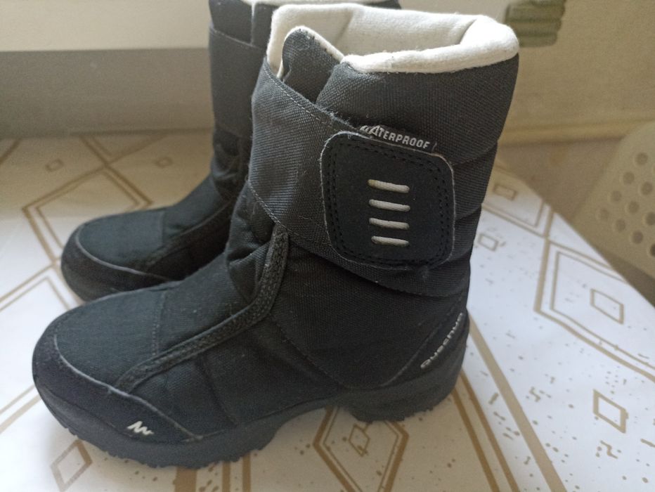 Kozaki, śniegowce firmy quechua r.30 ( wkładka 19 cm)