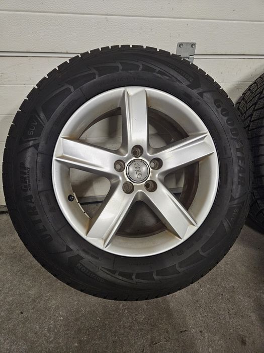 Koła zimowe oryginalne AUDI Q5 8R 5x112 7J R17 Et 37 66,6 mm