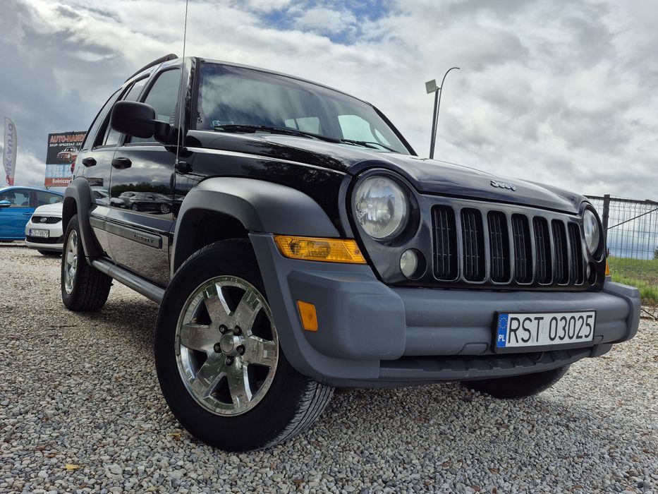 Jeep Luberty 2.8 Diesel !! Automat !! 4x4 !! Zadbany !!