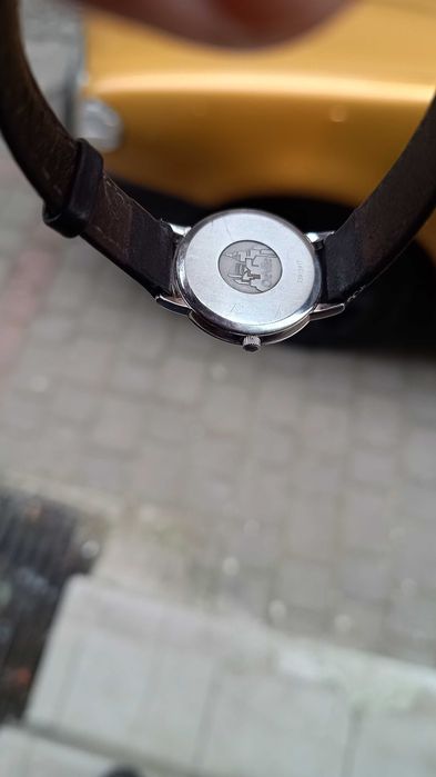 Sprzedam zegarek Omega De Ville-quartz-damski