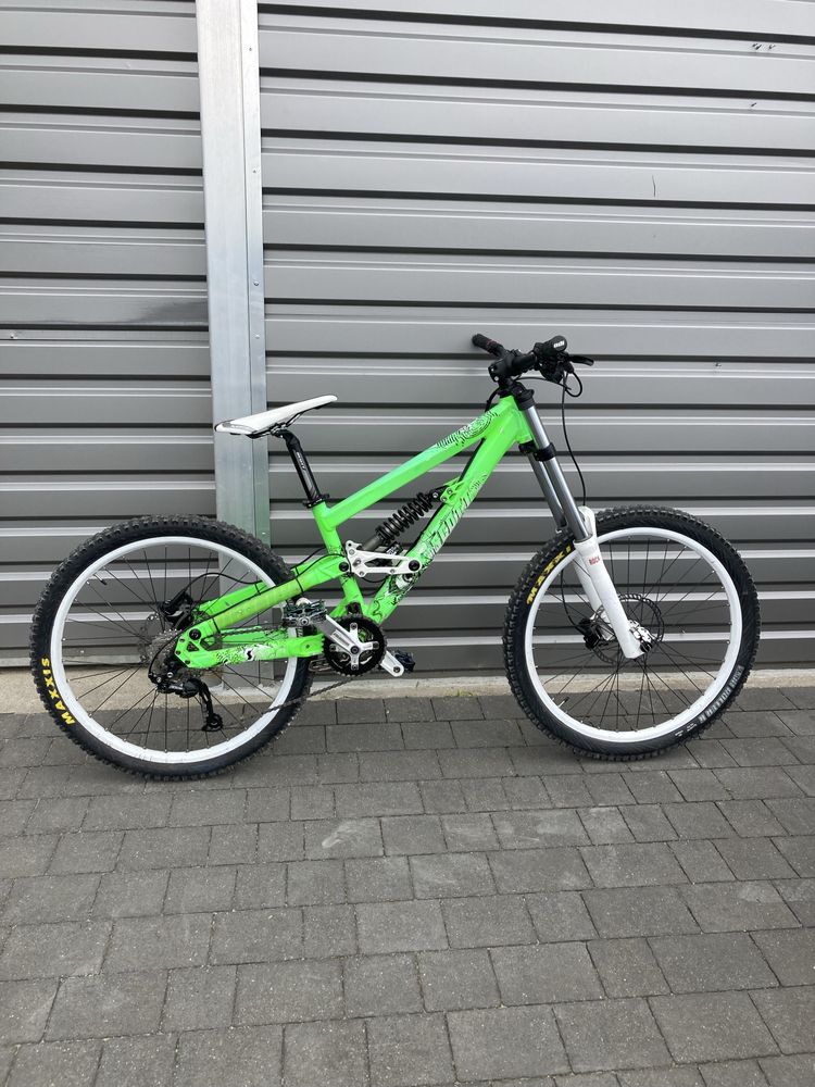 Scott voltage 20 fr . Nowe czesci fox , rock shock