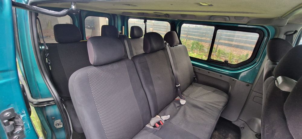 Sprzedam Opel vivaro Long  9os hak