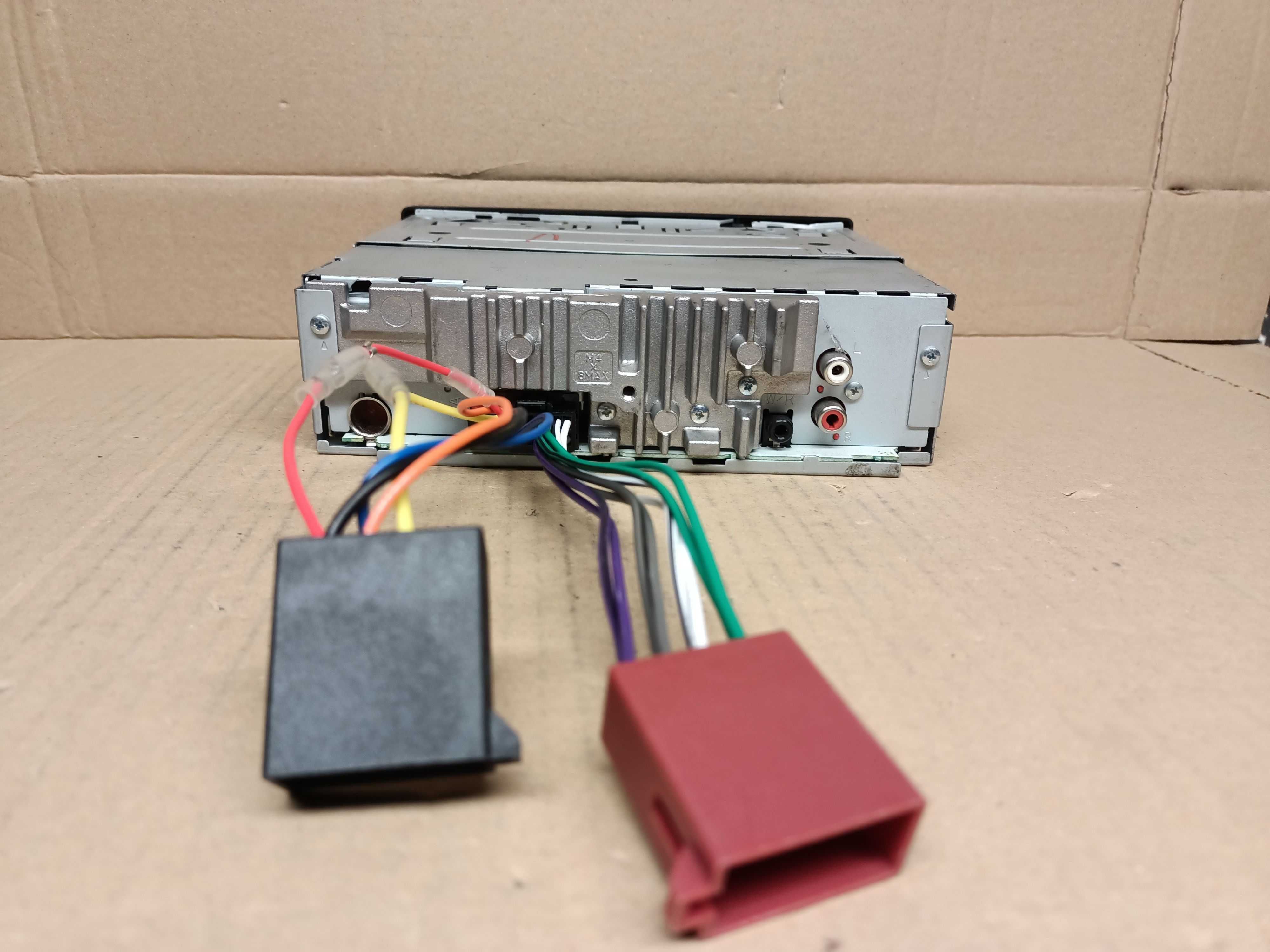 Radio  Pioneer DEH-2200UB CD, USB, AUX, RCA na wzmacniacz