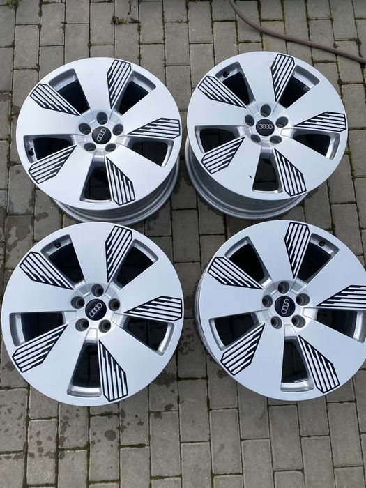 Титани диски audi 5x112 R19