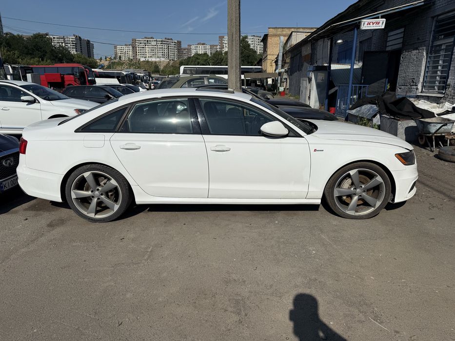 Разборка запчасти шрот запчастини ауди а6 с7 audi a6 c7 LS9R  LY9C