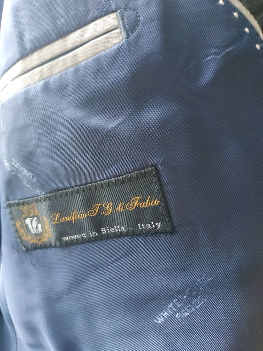 Костюмы мужские можно для школы