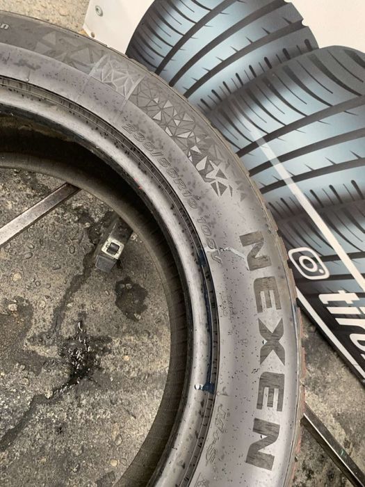 Шини 235/55 R19 Nexen зима 2022 рік 6,5  мм