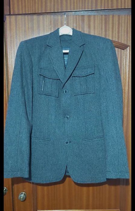 Blazer homem cinzento