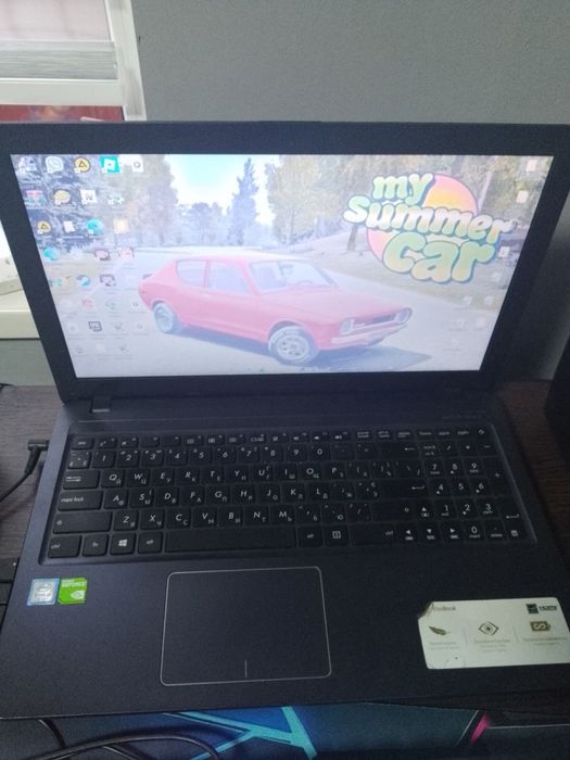 Продам Ноутбук asus 920гб