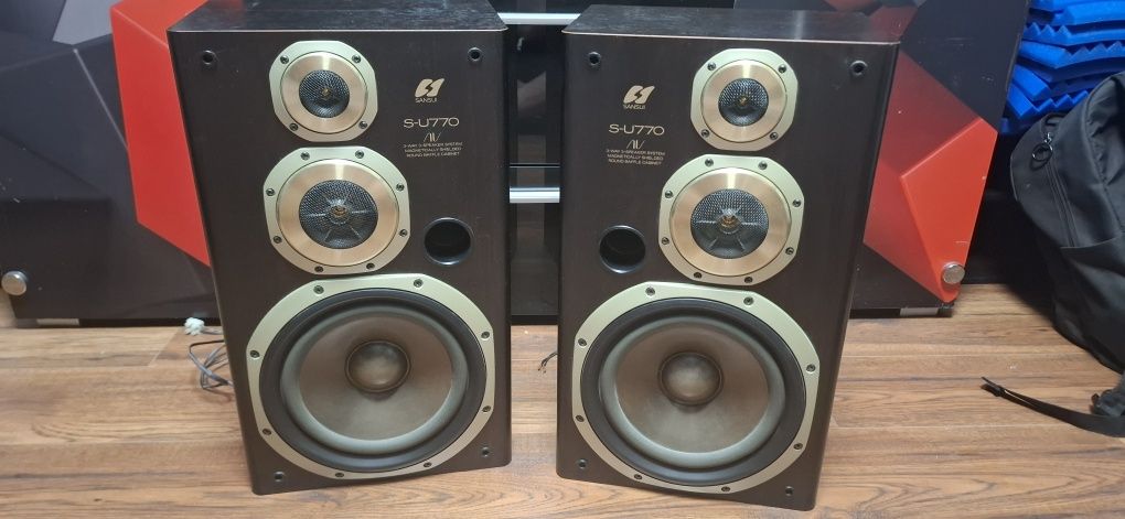 Kolumny  Sansui SU770