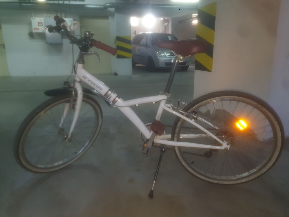 Rower B-twin 24" damski _ BRAK MIEJSCA DO PRZECHOWYWANIA- negocjacja