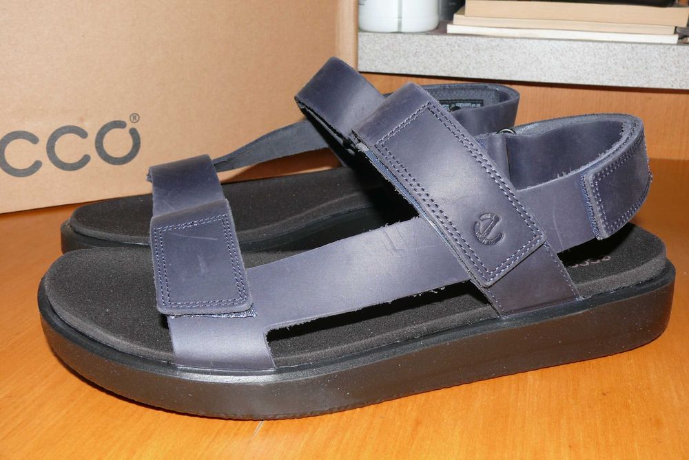 Sandały skórzane ECCO Flowt M 46 EU 29,5 CM granatowe
