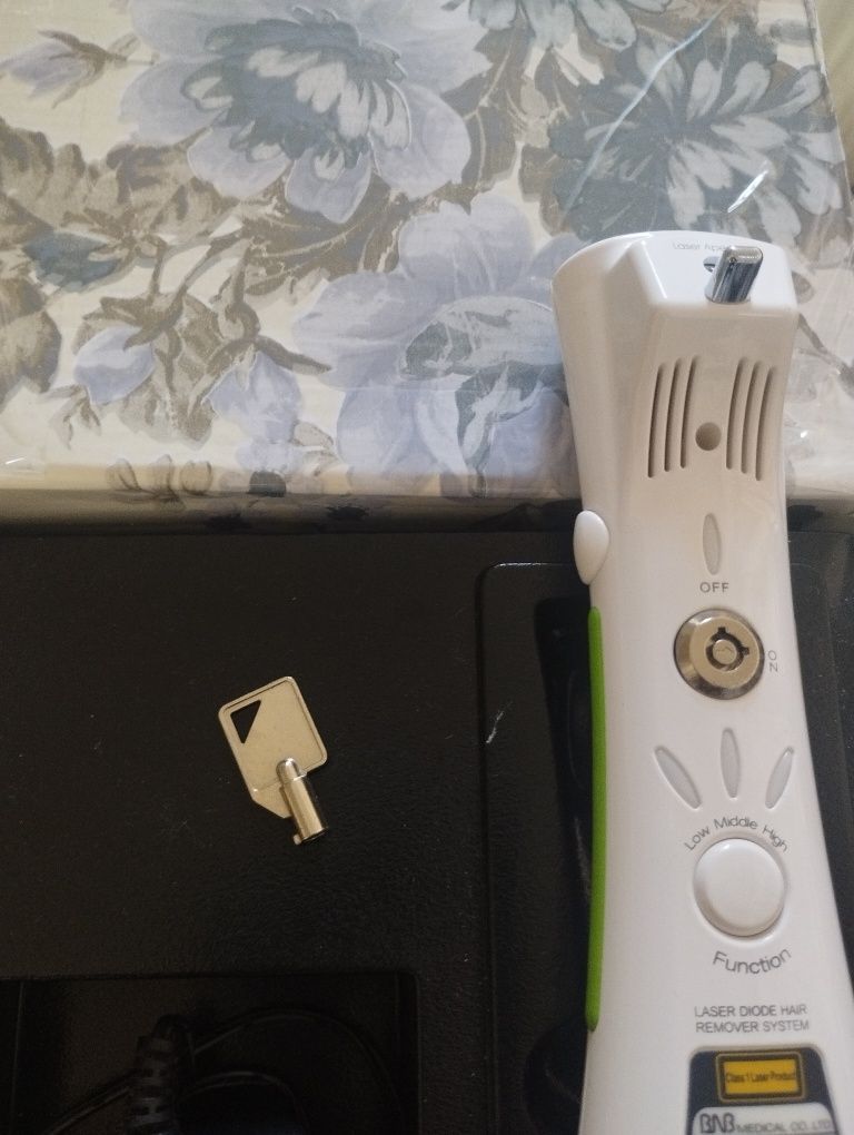 Máquina de depilação a laser