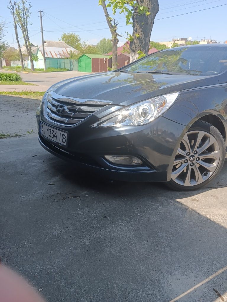 Hyundai Sonata 2012