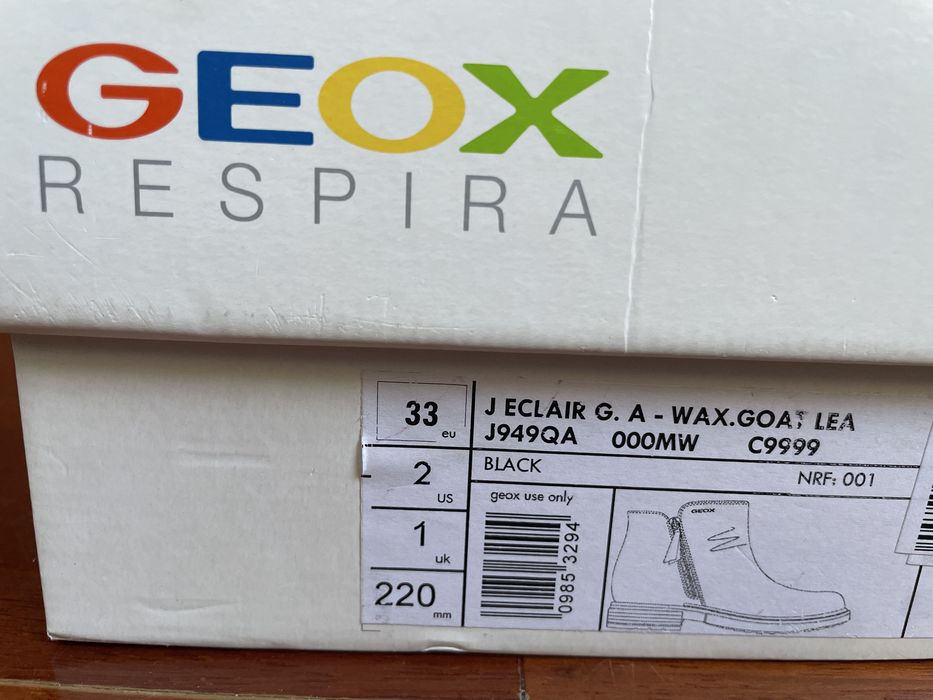 Botas para menina GEOX (tamanho 33)