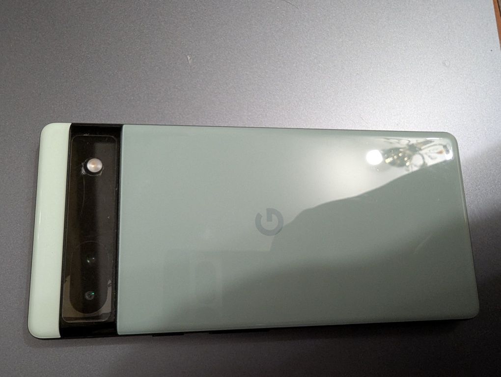 Продам Смартфон Google Pixel 6a 6/128GB Sage б у