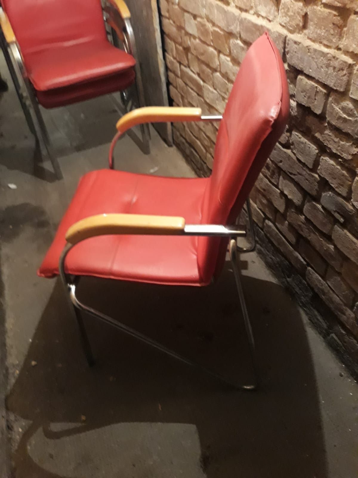 Krzesło konferencyjne