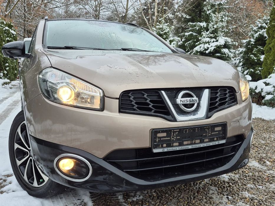 Nissan Qashqai 2.0 benzyna 140Km PANORAMA-NAVI-KAMERY 360-CZUJNIKI z Niemiec !!!