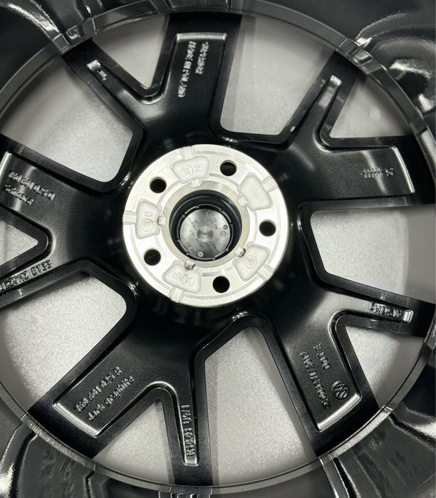 Диски нові оригінальні VW Touareg Braga 20 R20 Туарег Брага R20 NEW