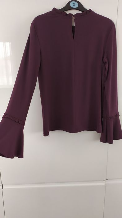 Piękna elegancka bluzka Mohito. Kolor bordowy. Rozmiar S