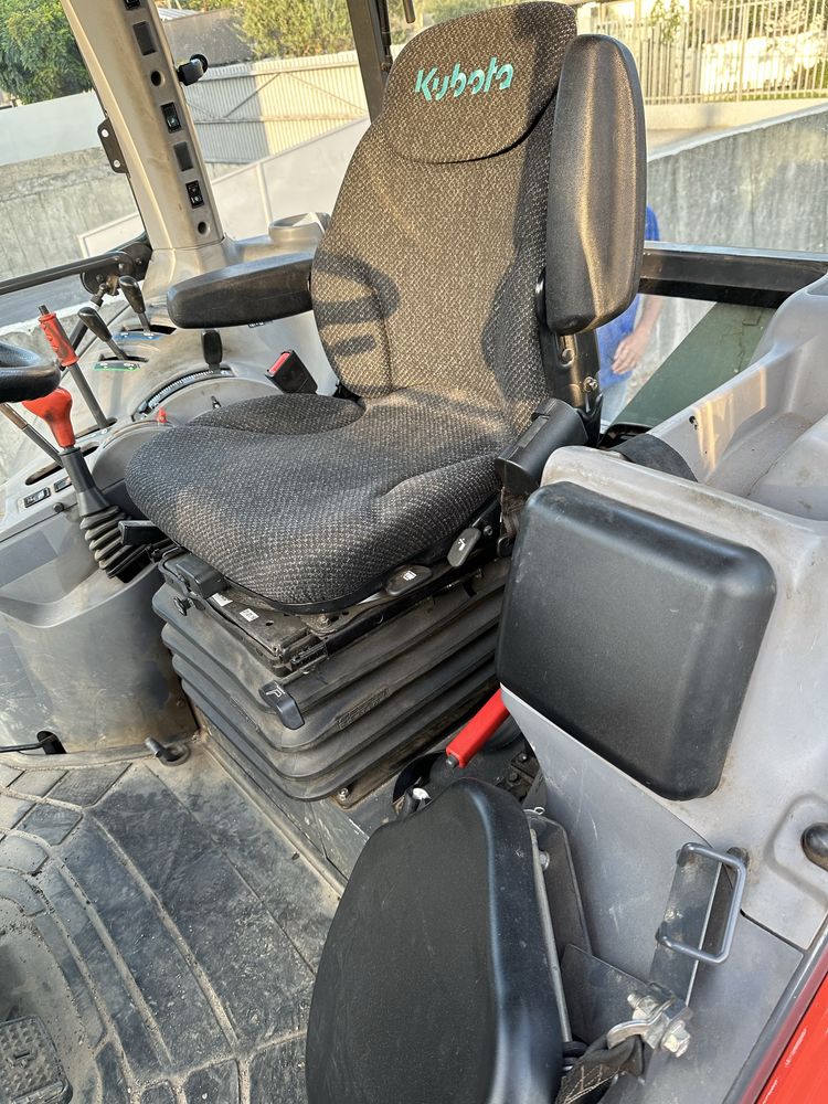 Kubota 4062 cabinado