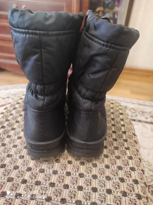 Жіночі чоботи дутіки