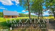 Uroczy dom przy lesie w Giebułtówku z widokiem na góry.