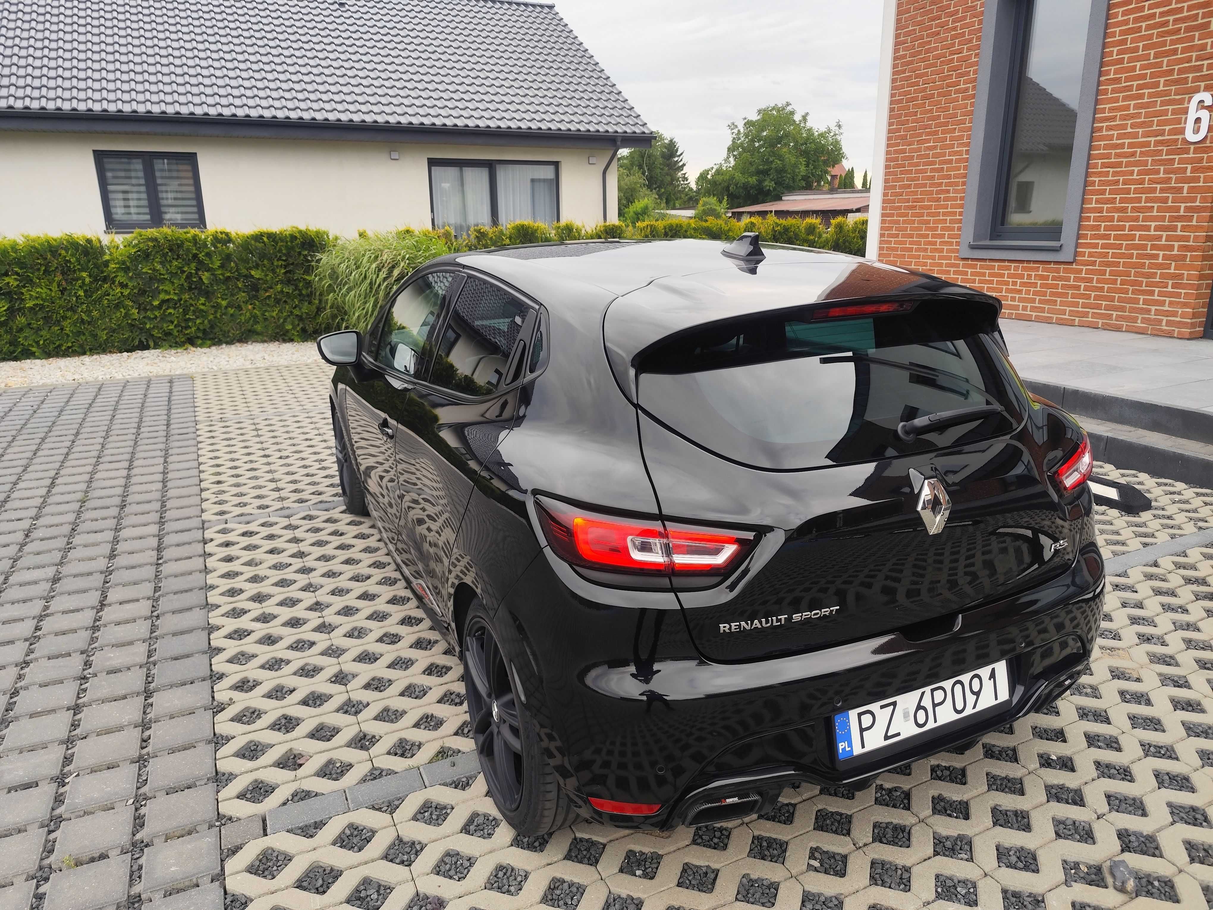 Clio 4 RS EDC Trophy polift 220 1.6T Akrapovic Full LED Android Auto