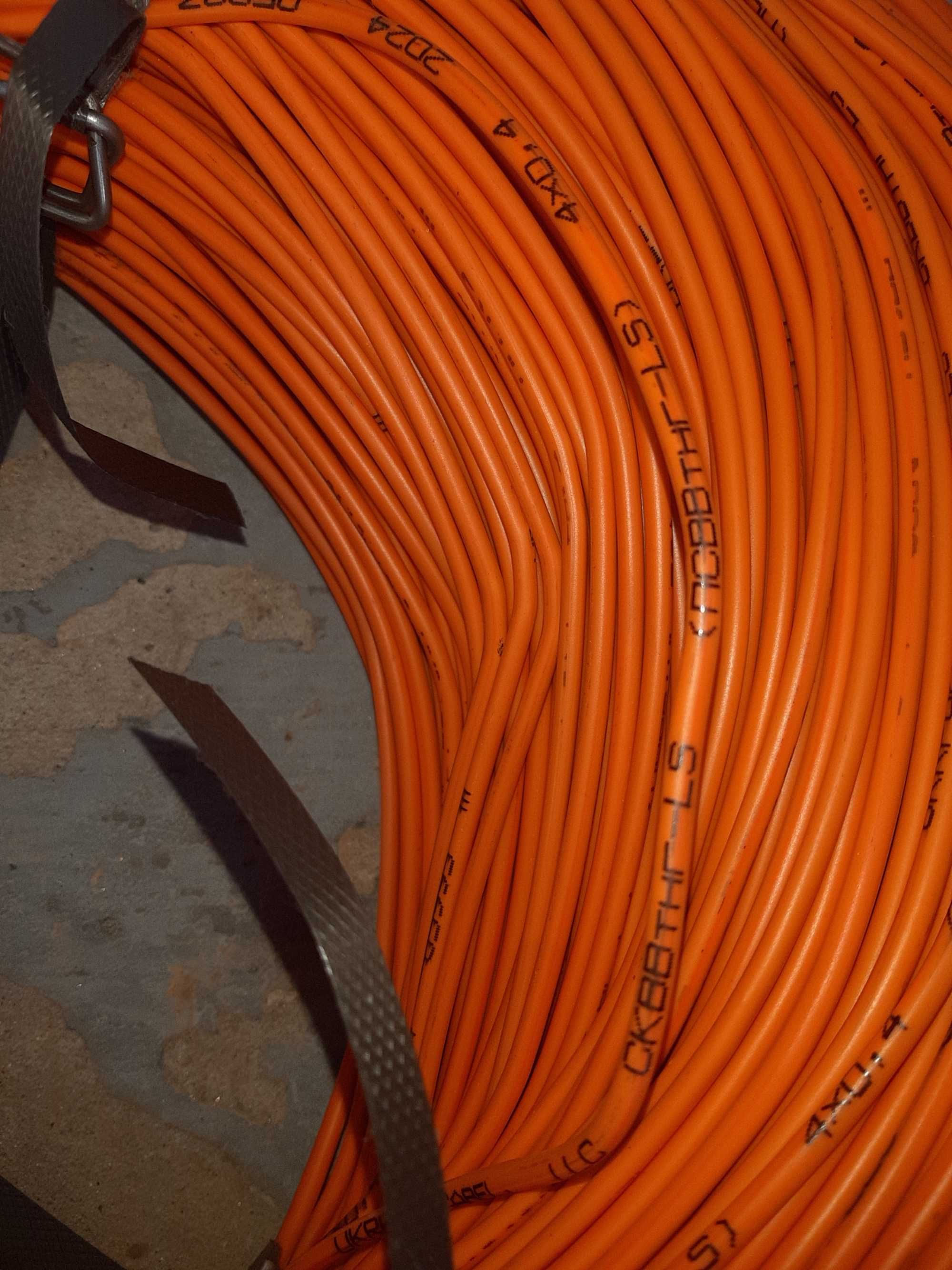 Продам Тірас 8 п  /новий/ та кабель 4х0.4мм та 1х2х0.8мм