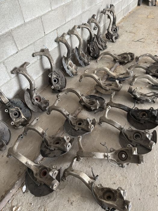 Цапфа, поворотний кулак Ауді а4 б6, а4 б7, Ауді а6 с5 рест